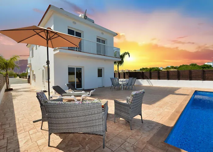 Vila Nissi Ourania *