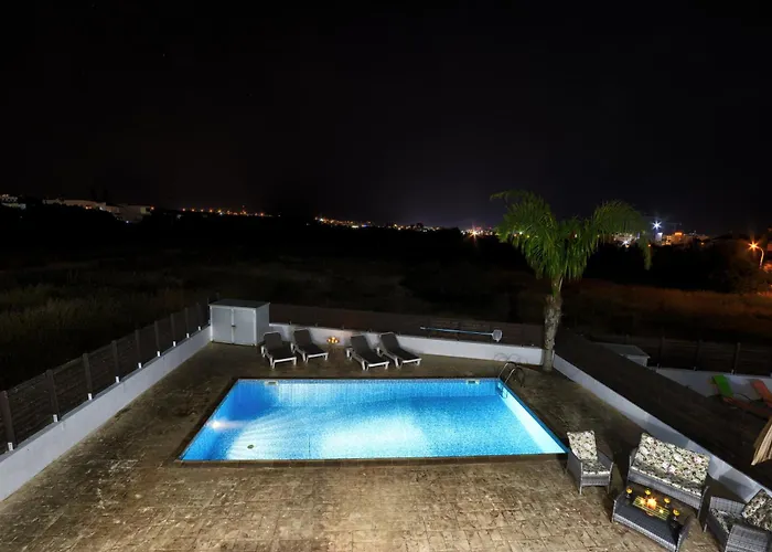 Nissi Ourania Vila Ayia Napa